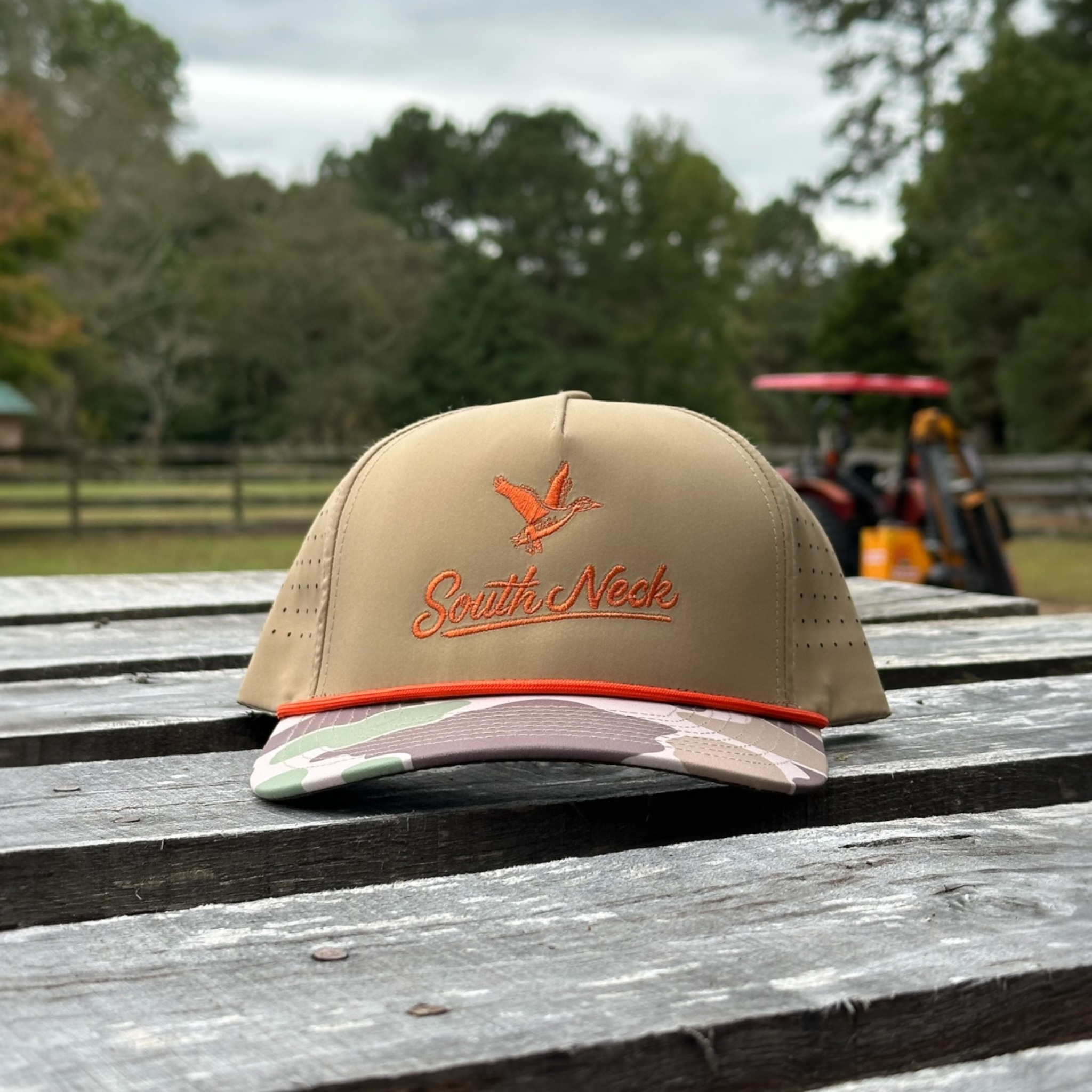 Script Duck Silhouette | 5 Panel Performance Hat