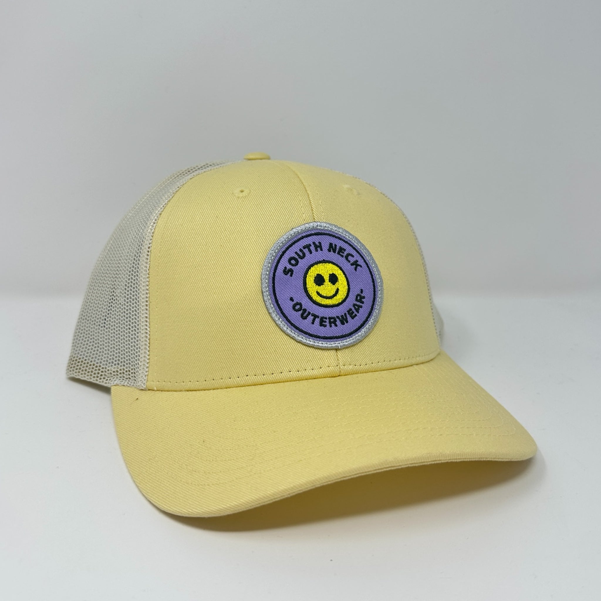 Pleasant Smile | Trucker Hat